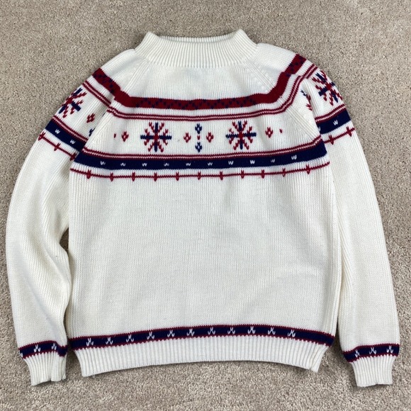 jcpenney Other - Vintage JCPenney Men White Nordic Snowflake Fair Isle Mock Neck Sweater Small